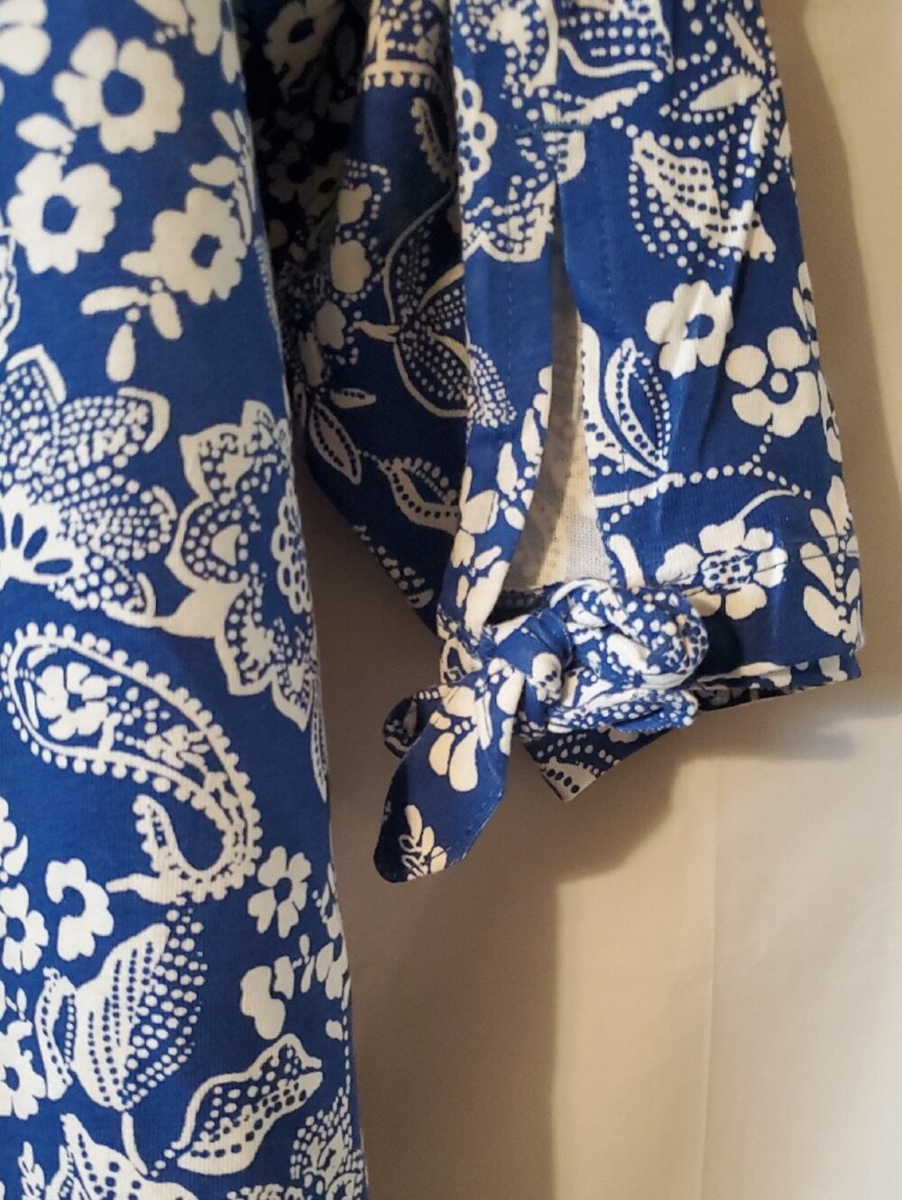 Woman Within 3X Top Blue & White Floral Scoop-Neck Long Sleeve with end ties NEW - Picture 6 of 12